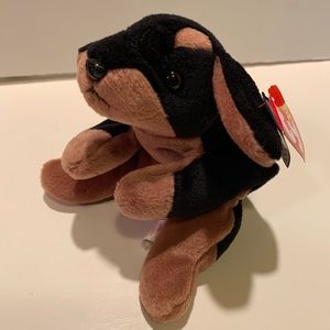 1996 TY “DOBY” BEANIE BABY.